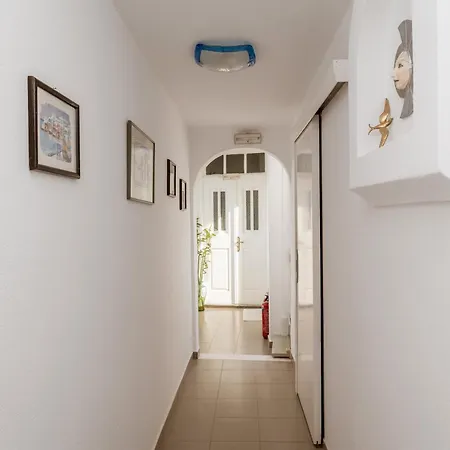 Guest house Anchor Yalos Semi Double Bed 6